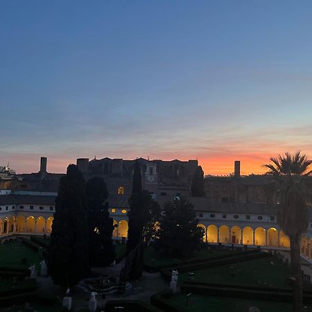 Camera X2 Con Splendida Vista Sulle Terme Di Diocleziano E Sul Chiostro Di Michelangelo Рим Экстерьер фото